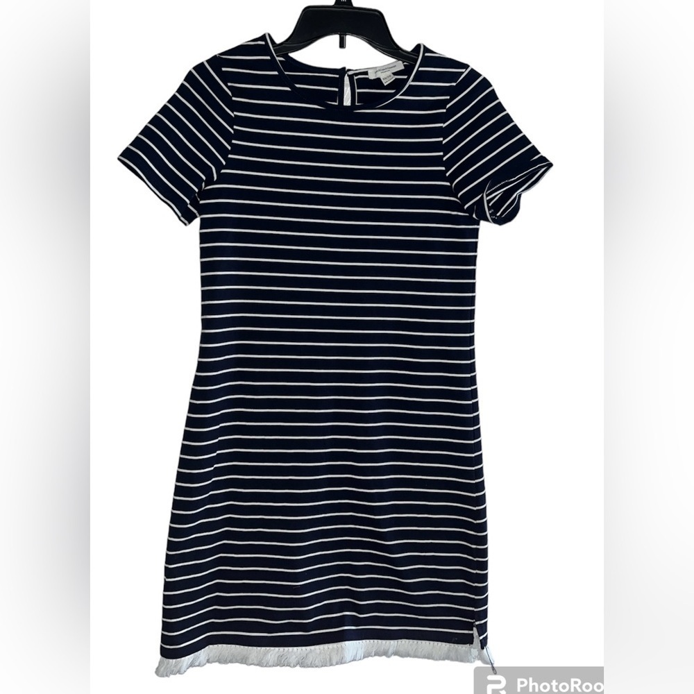 Beach Lunch Lounge dress with fringe on the hem